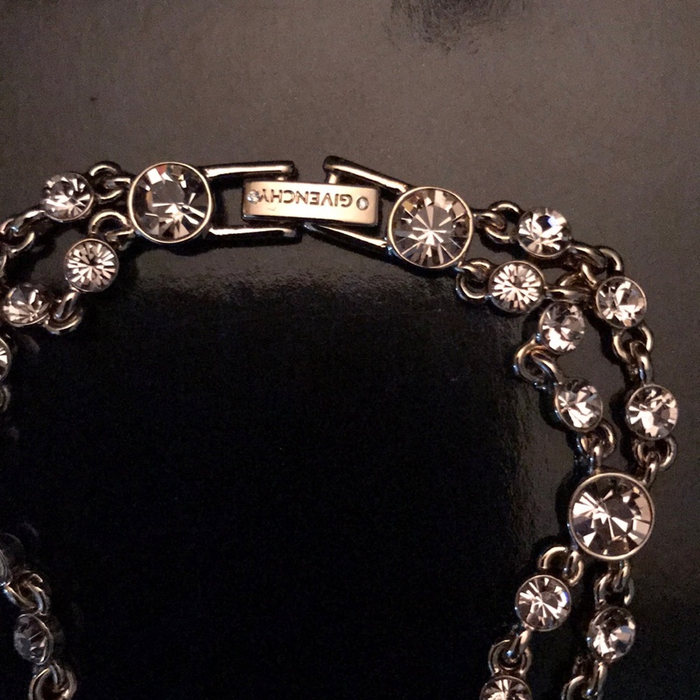 Givenchy - Picture 2 of 2